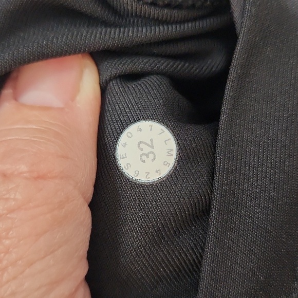 Lululemon ABC Classic-Fit 5 Pocket - Picture 8 of 10